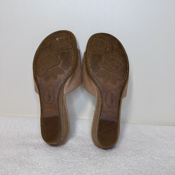 Born Women's Brown Wedges - Picture 2 of 3